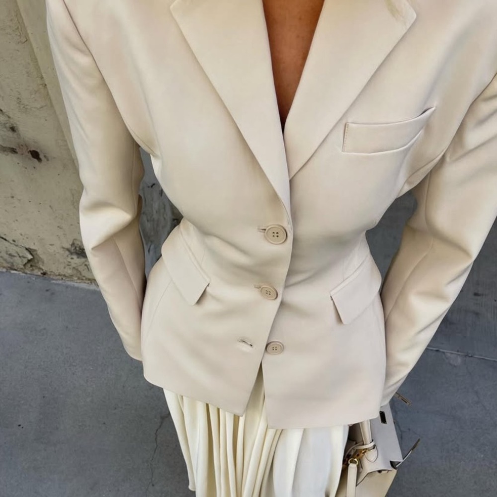 NWT Helsa Recycled Twill S Curve Jacket Blazer Fi… - image 7